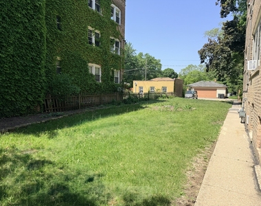 8912 Ewing Avenue - Photo Thumbnail 1
