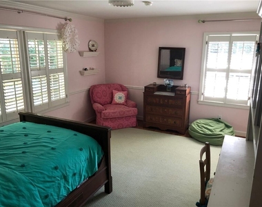 2823 Ridge Valley Road Nw - Photo Thumbnail 9