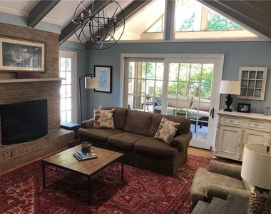 2823 Ridge Valley Road Nw - Photo Thumbnail 1