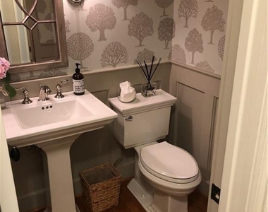 2823 Ridge Valley Road Nw - Photo Thumbnail 11