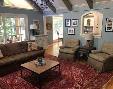 2823 Ridge Valley Road Nw - Photo Thumbnail 2