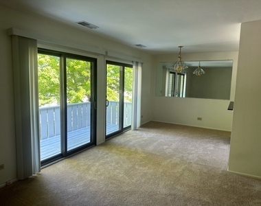 380 Heather Court - Photo Thumbnail 3