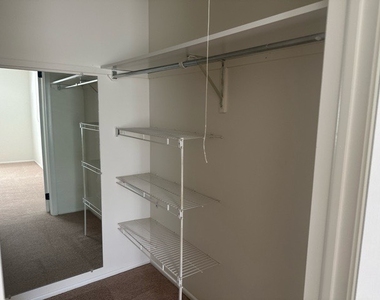 380 Heather Court - Photo Thumbnail 15