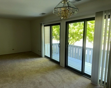 380 Heather Court - Photo Thumbnail 7