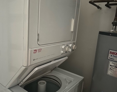 380 Heather Court - Photo Thumbnail 19