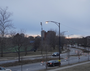 867 E Pershing Road - Photo Thumbnail 7