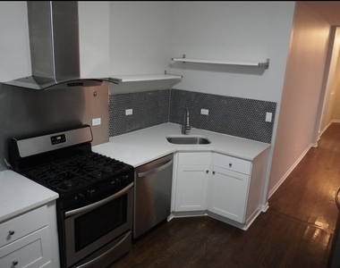 867 E Pershing Road - Photo Thumbnail 4