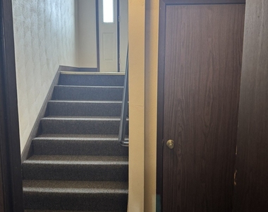 310 30th Ave Court - Photo Thumbnail 10