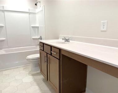 273 Bloomfield Circle - Photo Thumbnail 22