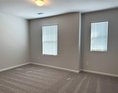 273 Bloomfield Circle - Photo Thumbnail 19