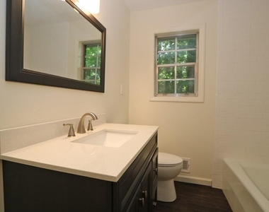 4215 Fawn Lane Se - Photo Thumbnail 17