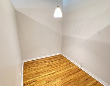 1071 W 15th Street - Photo Thumbnail 11