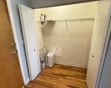 1071 W 15th Street - Photo Thumbnail 12