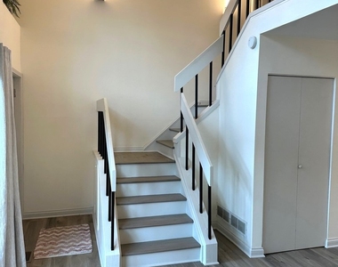 615 Verde Drive - Photo Thumbnail 6