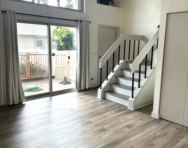 615 Verde Drive - Photo Thumbnail 5