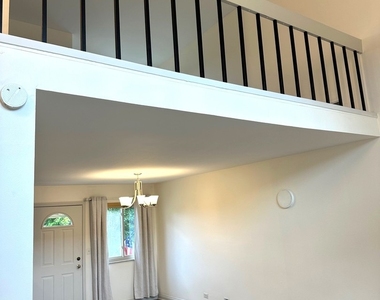 615 Verde Drive - Photo Thumbnail 8