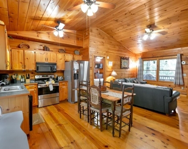 9 Briar Creek Road - Photo Thumbnail 17