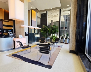 400 E Randolph Street - Photo Thumbnail 39