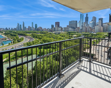 400 E Randolph Street - Photo Thumbnail 5