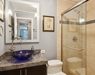 400 E Randolph Street - Photo Thumbnail 13