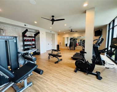 2648 Sandy Plains Road - Photo Thumbnail 28