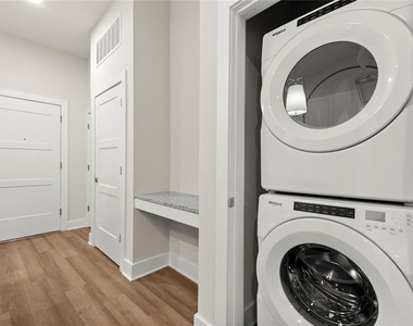 2648 Sandy Plains Road - Photo Thumbnail 20