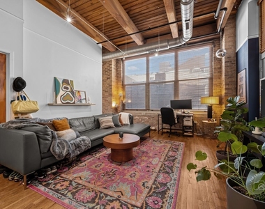 1500 W Monroe Street - Photo Thumbnail 7