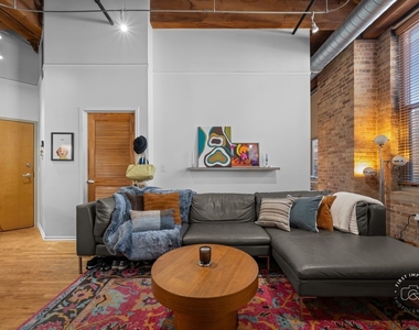 1500 W Monroe Street - Photo Thumbnail 8