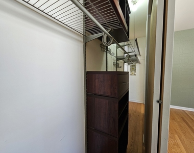 9924 Crawford Avenue - Photo Thumbnail 16