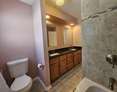 9924 Crawford Avenue - Photo Thumbnail 11