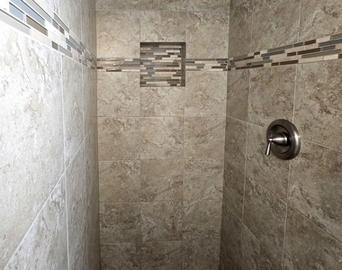 9924 Crawford Avenue - Photo Thumbnail 24
