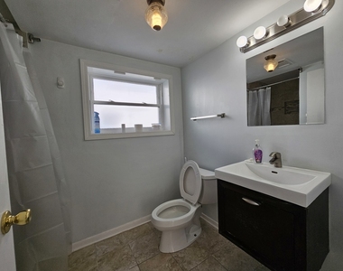 9924 Crawford Avenue - Photo Thumbnail 23