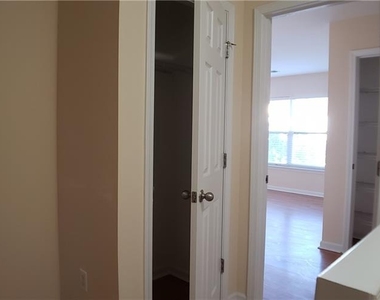 795 Arbor Gate Lane - Photo Thumbnail 25