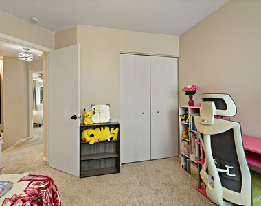 67 W Rustic Lane - Photo Thumbnail 15