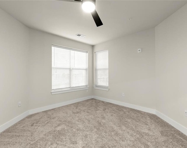 2648 Sandy Plains Road - Photo Thumbnail 16