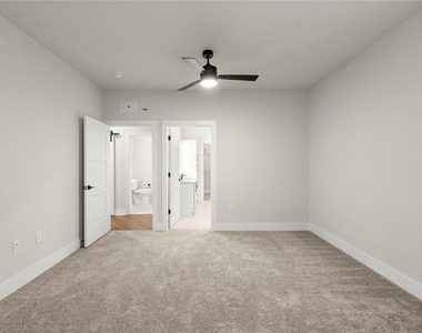 2648 Sandy Plains Road - Photo Thumbnail 17