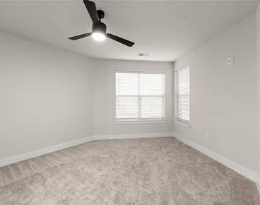 2648 Sandy Plains Road - Photo Thumbnail 15