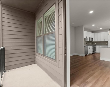 2648 Sandy Plains Road - Photo Thumbnail 18
