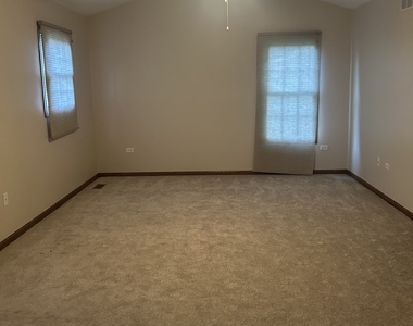 527 Springwood Lane - Photo Thumbnail 23