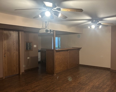 527 Springwood Lane - Photo Thumbnail 12