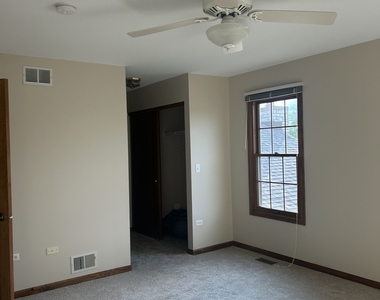 527 Springwood Lane - Photo Thumbnail 21