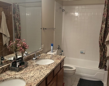 527 Springwood Lane - Photo Thumbnail 22