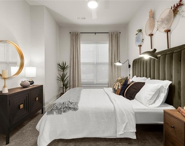 2648 Sandy Plains Road - Photo Thumbnail 19