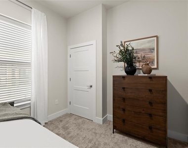 2648 Sandy Plains Road - Photo Thumbnail 14