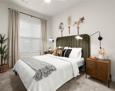 2648 Sandy Plains Road - Photo Thumbnail 18