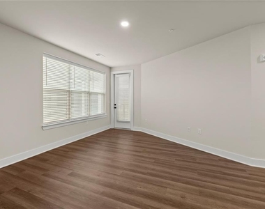 2648 Sandy Plains Road - Photo Thumbnail 10