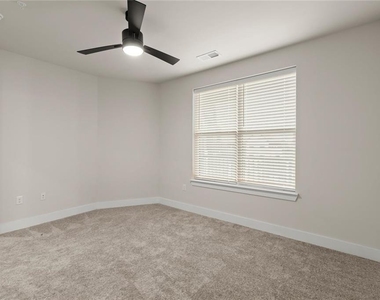 2648 Sandy Plains Road - Photo Thumbnail 17