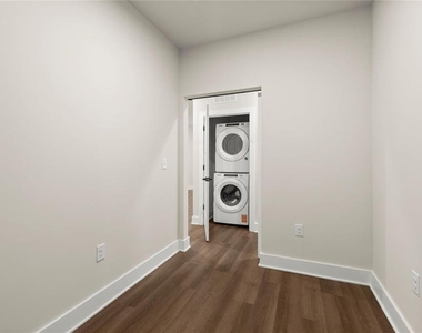 2648 Sandy Plains Road - Photo Thumbnail 14