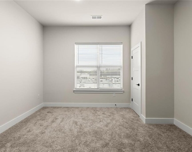 2648 Sandy Plains Road - Photo Thumbnail 29