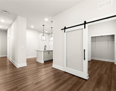 2648 Sandy Plains Road - Photo Thumbnail 17